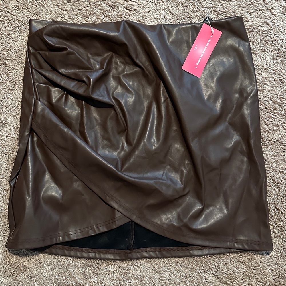 Brown pleather skirt